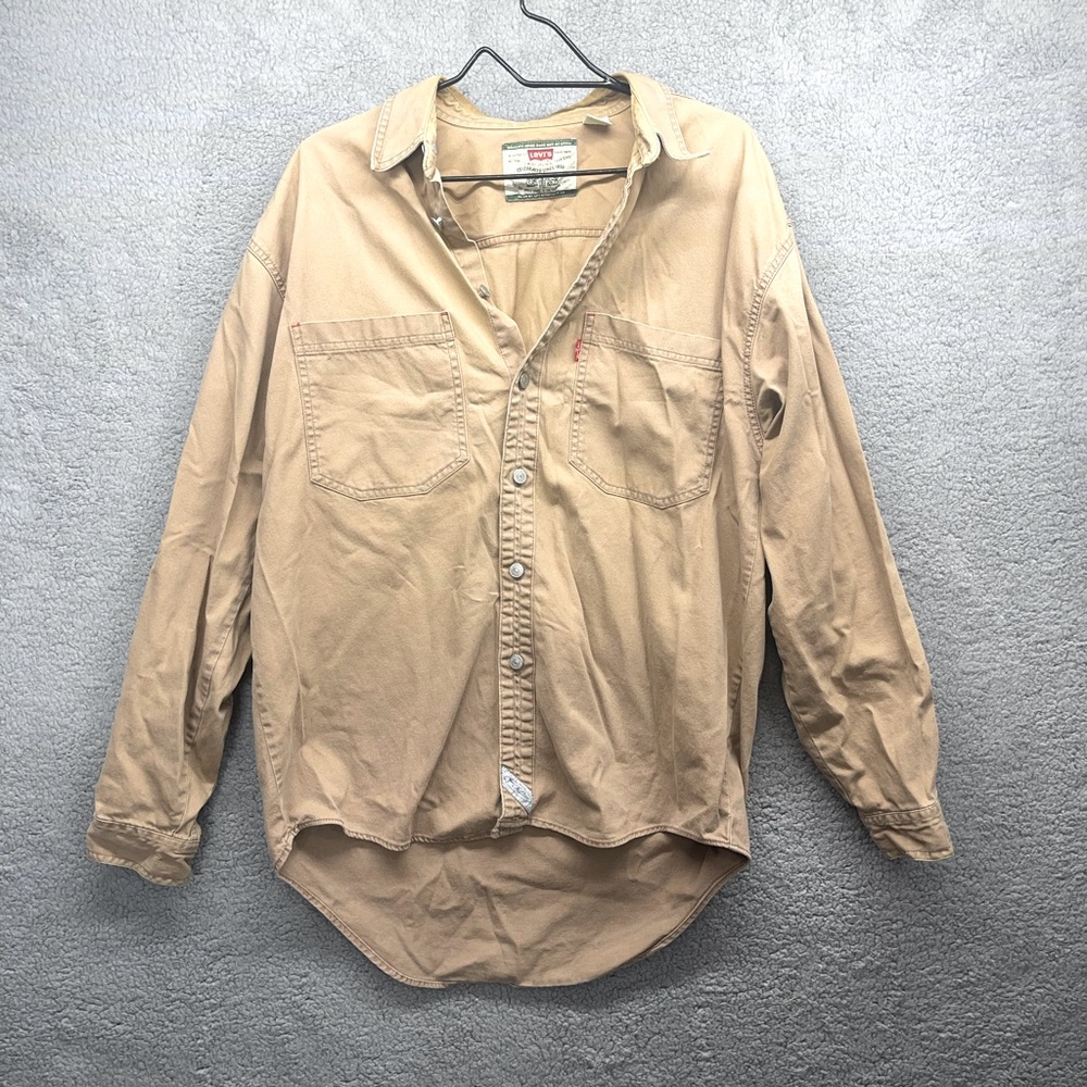 Vintage 80s Levi’s tan denim button up jacket size medium